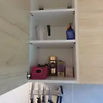 Small And Cosy With Free Parking Appartement